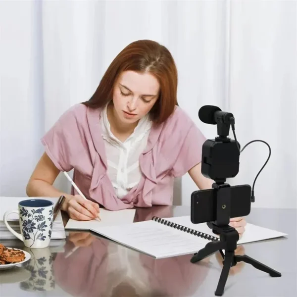 Smartphone Vlogging Kit - Image 4